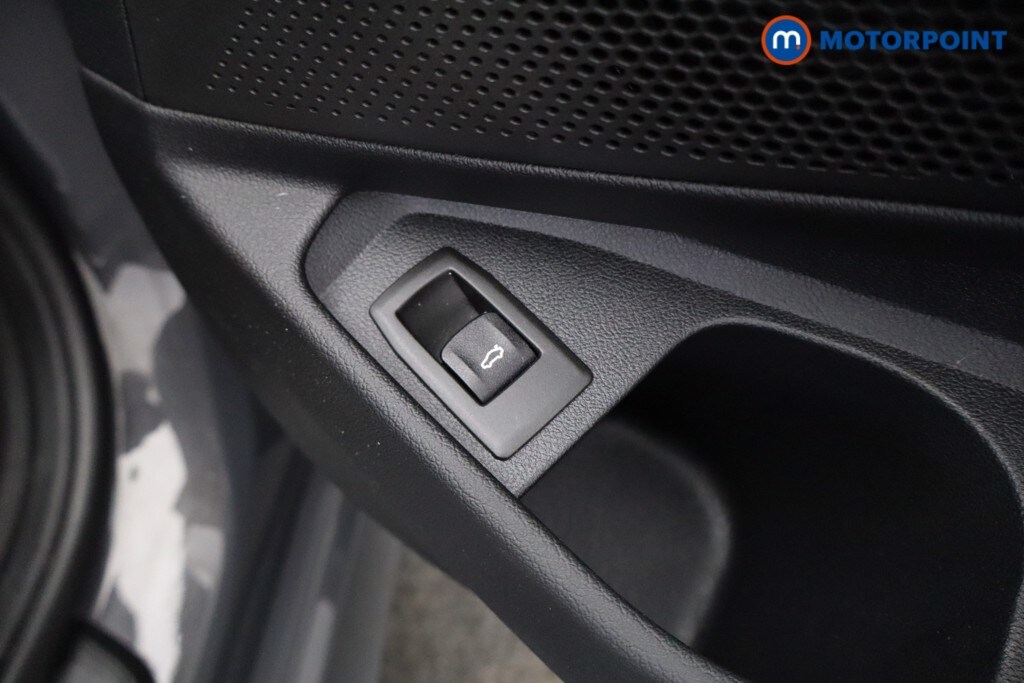 Used BMW 3 Series 2024 for sale - 78078370: Photo 25