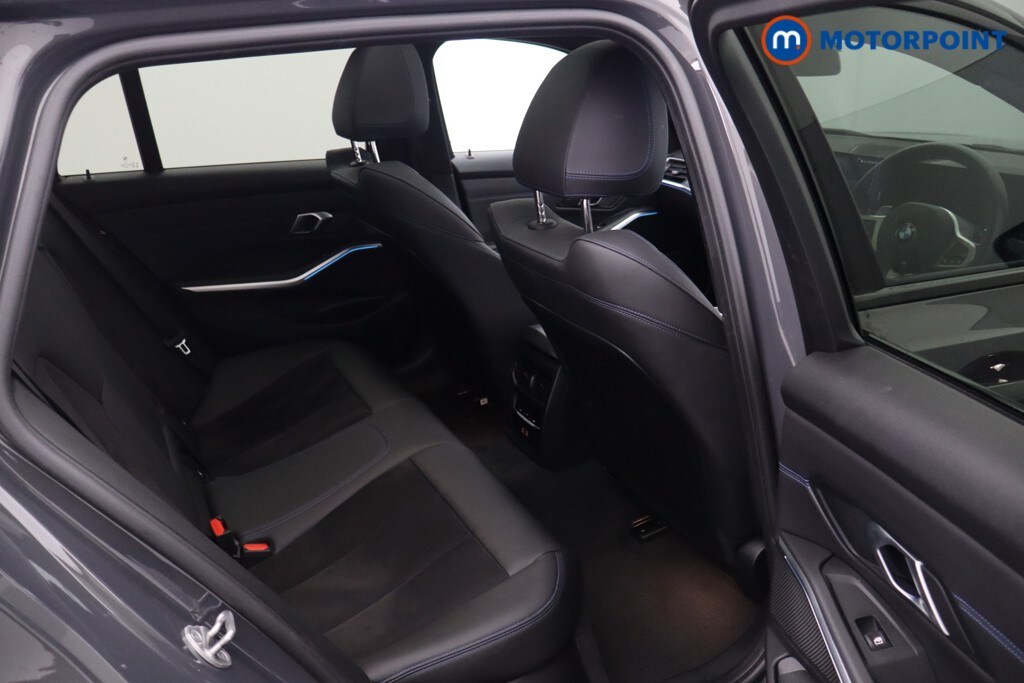 Used BMW 3 Series 2024 for sale - 78078370: Photo 28