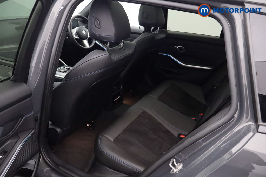 Used BMW 3 Series 2024 for sale - 78078370: Photo 34