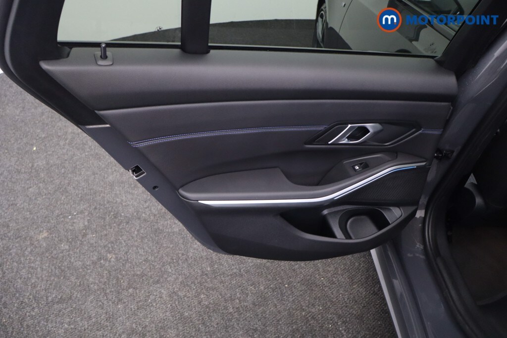 Used BMW 3 Series 2024 for sale - 78078370: Photo 35