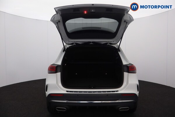 Used Mercedes-Benz GLA 2022 for sale - 76209580: Photo 45