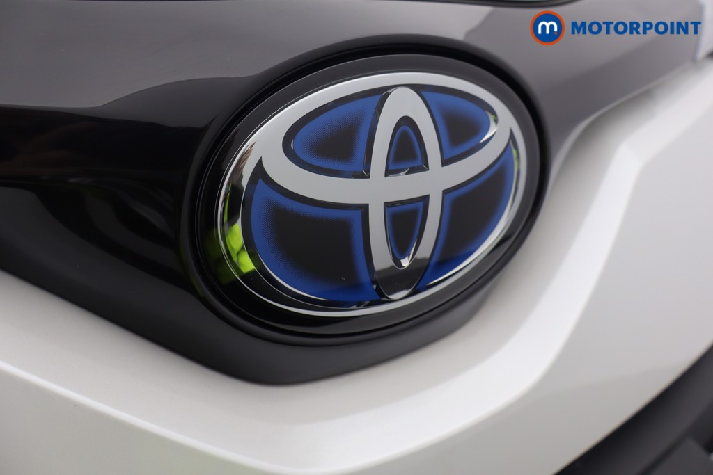 Used Toyota C-HR 2022 for sale - 76344976: Photo 32