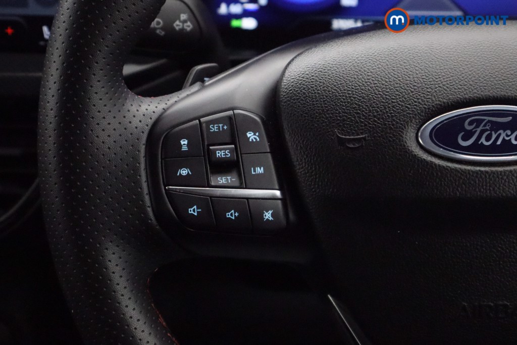 Used Ford Focus 2023 for sale - 76984929: Photo 15