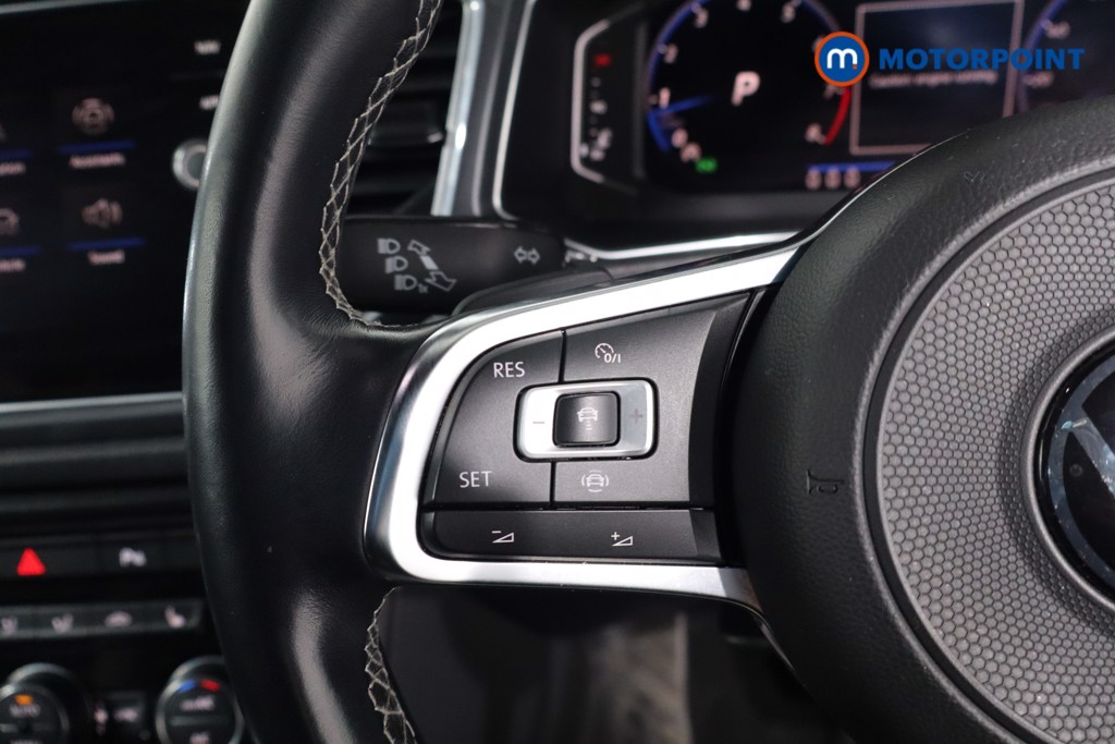 Used Volkswagen T-Roc for sale - 78106901: Photo 15