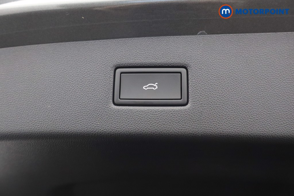 Used Ford Explorer 2025 for sale - 76394651: Photo 38