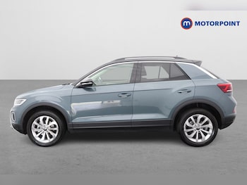 Used Volkswagen T-Roc 2025 for sale - 78776564: Photo
