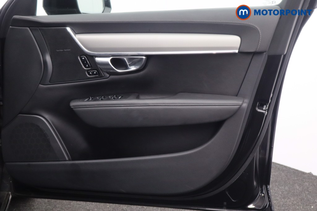 Used Volvo V90 2023 for sale - 76157527: Photo 21