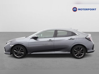 Used Honda Civic 2019 for sale - 76127835: Photo 4