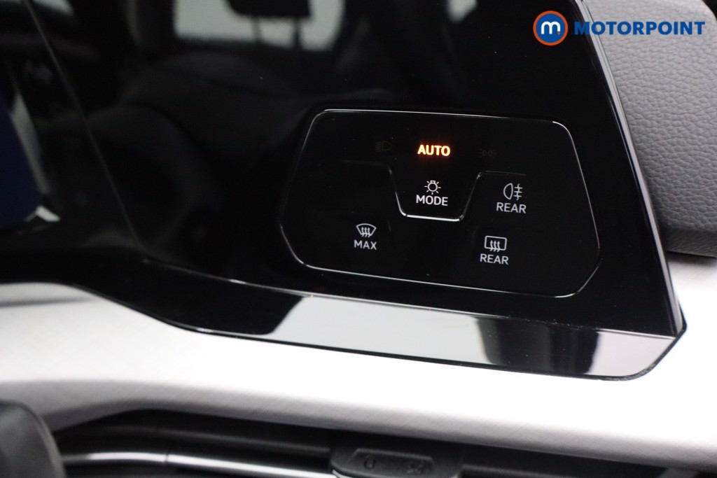 Used Volkswagen Golf 2023 for sale - 77187244: Photo 19