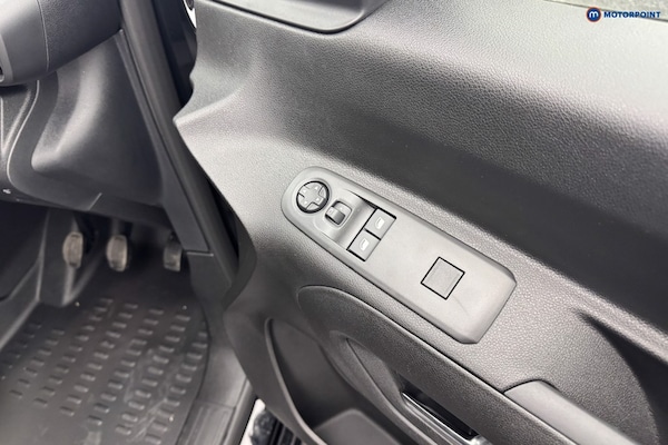 Used Citroen Berlingo 2025 for sale - 76117824: Photo 24