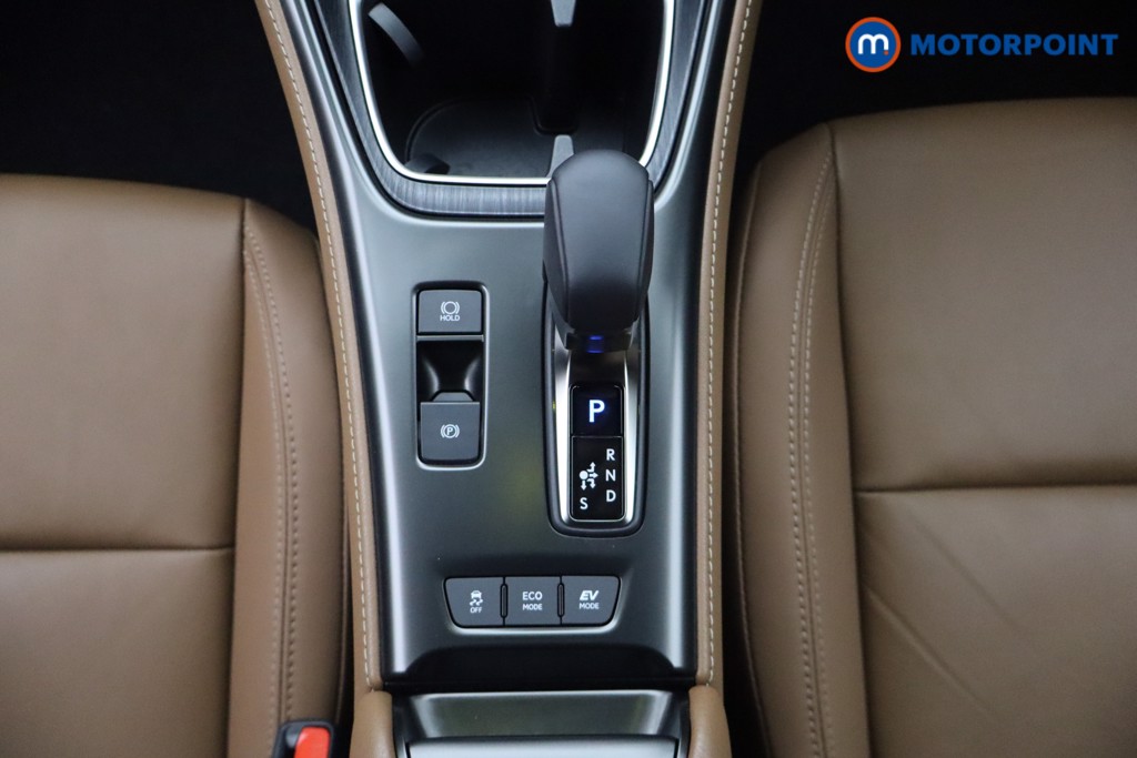 Used Lexus LBX 2025 for sale - 76739033: Photo 11