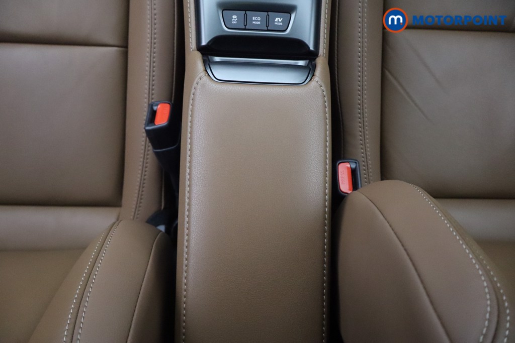 Used Lexus LBX 2025 for sale - 76739033: Photo 12