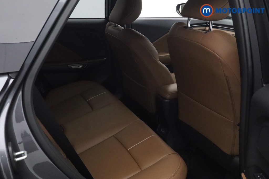 Used Lexus LBX 2025 for sale - 76739033: Photo 17