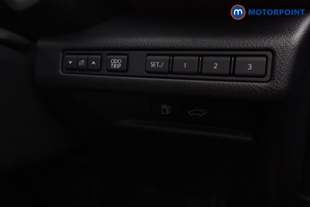 Used Lexus LBX 2025 for sale - 76739033: Photo 21