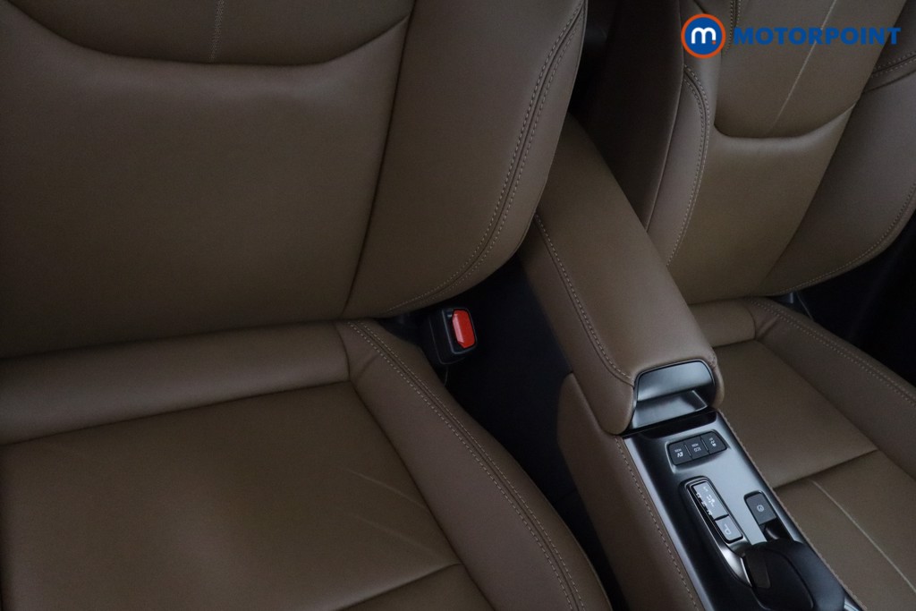 Used Lexus LBX 2025 for sale - 76739033: Photo 22