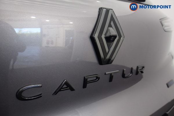 Used Renault Captur 2025 for sale - 76127812: Photo 41