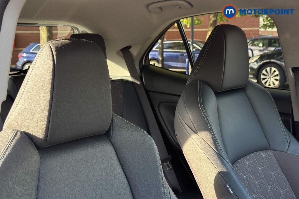 Used Toyota Yaris Cross 2024 for sale - 76739140: Photo 20