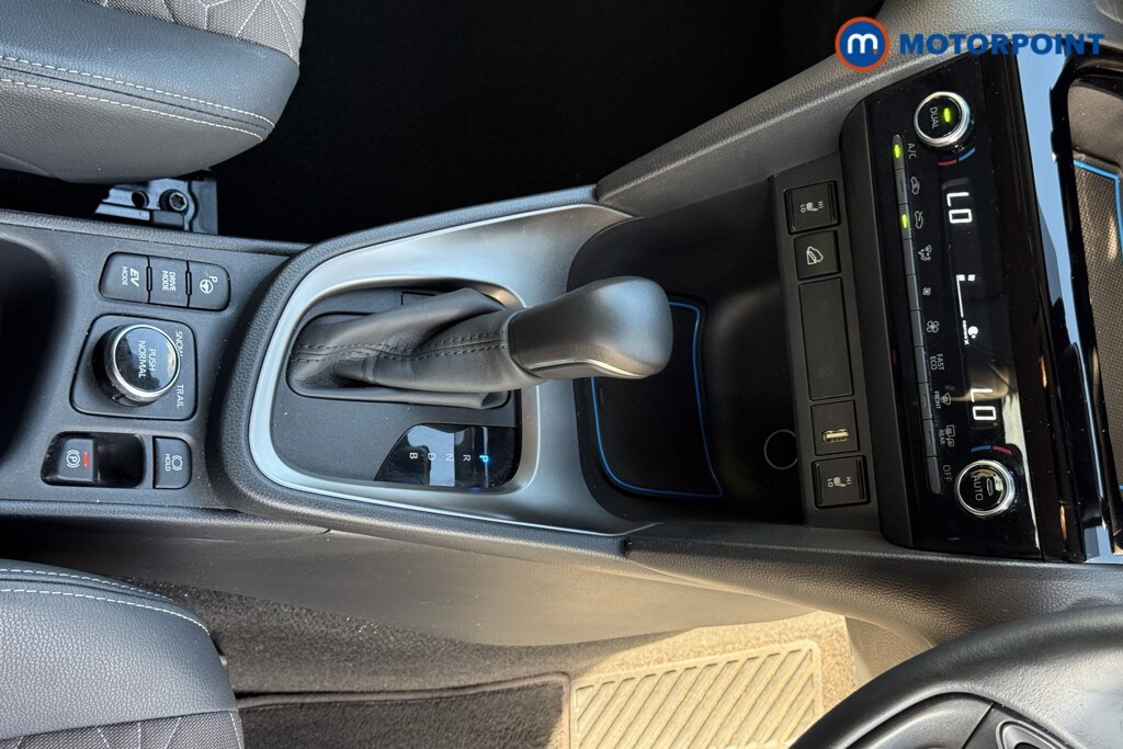 Used Toyota Yaris Cross 2024 for sale - 76739140: Photo 21