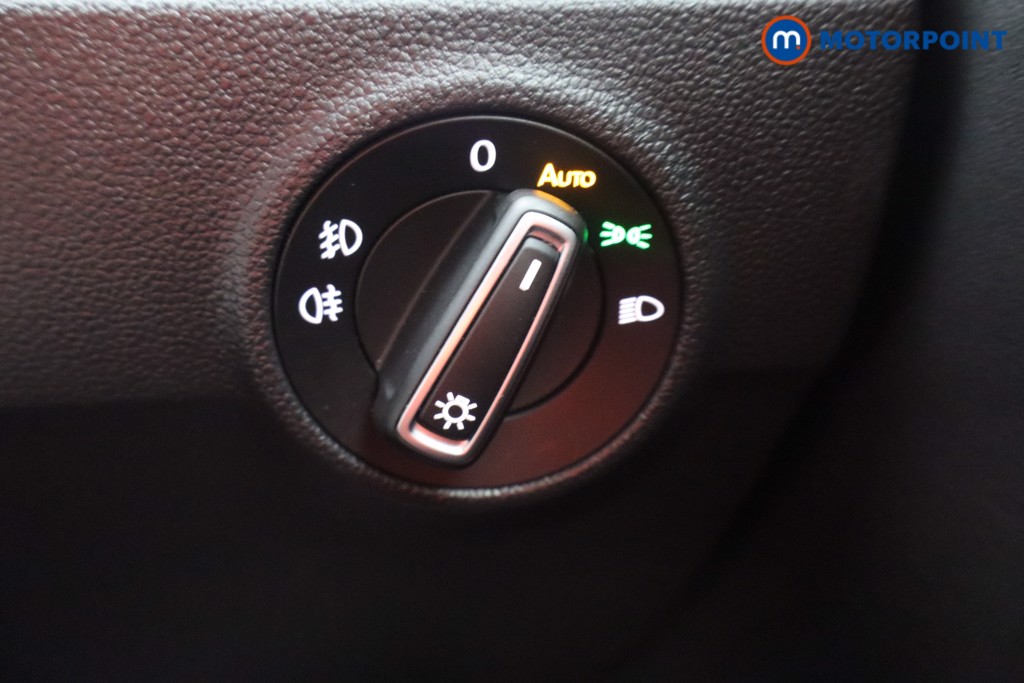 Used Volkswagen T-Roc 2021 for sale - 76067825: Photo 14