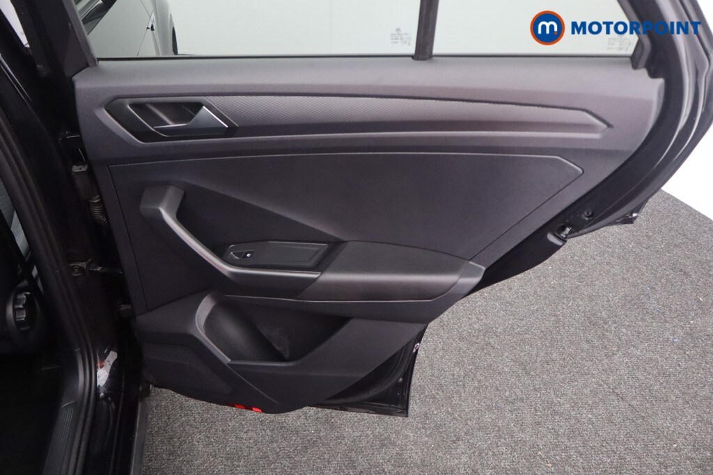 Used Volkswagen T-Roc 2021 for sale - 76067825: Photo 26
