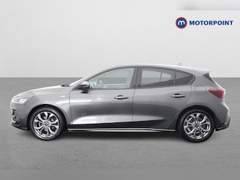 Used Ford Focus 2023 for sale - 78930022: Photo