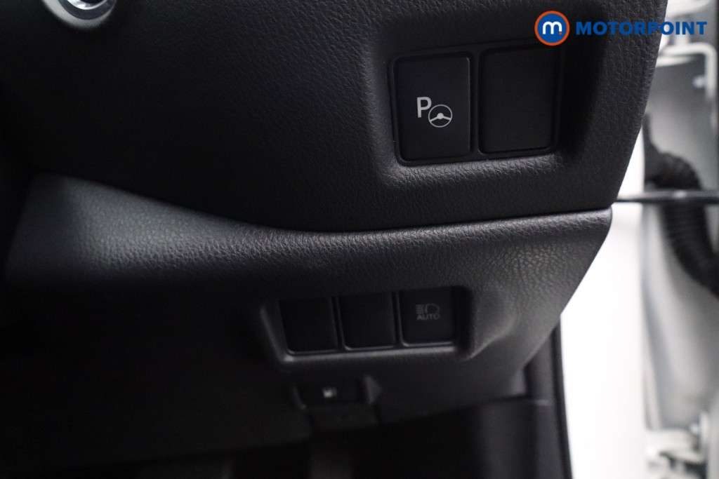 Used Toyota C-HR 2022 for sale - 76394813: Photo 21