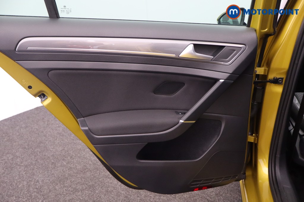 Used Volkswagen Golf 2018 for sale - 76491760: Photo 26