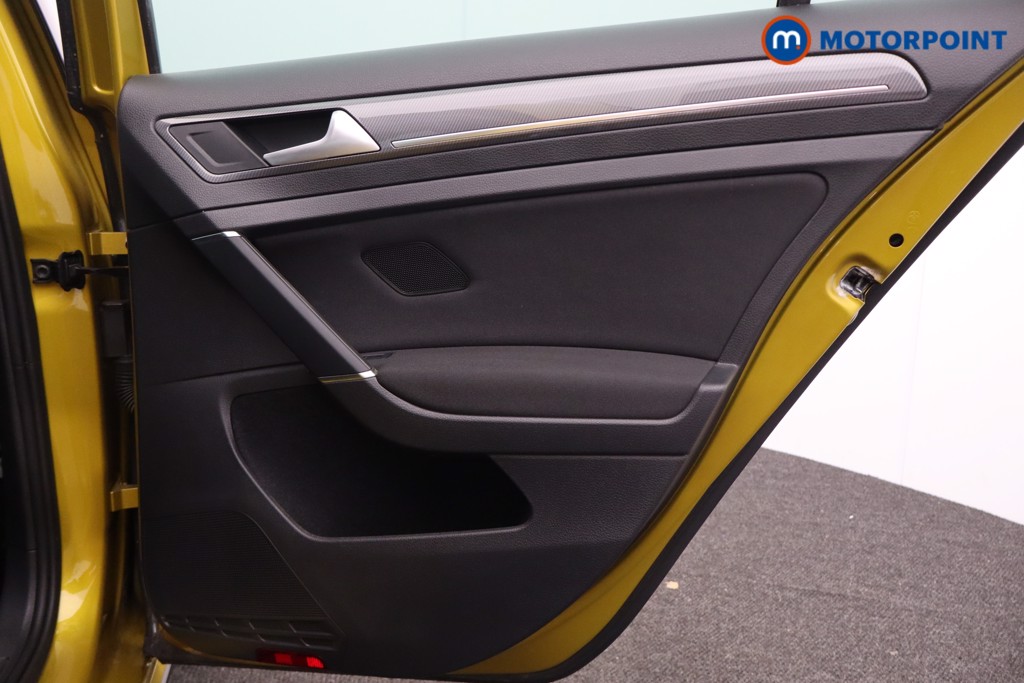 Used Volkswagen Golf 2018 for sale - 76491760: Photo 27