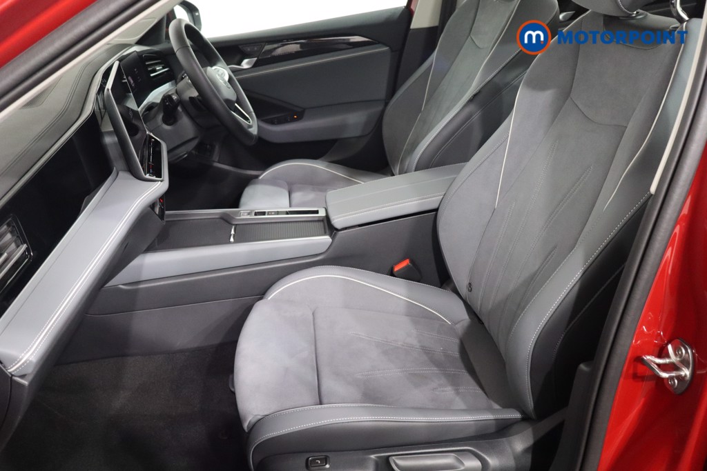 Used Volkswagen Passat 2025 for sale - 77013802: Photo 12