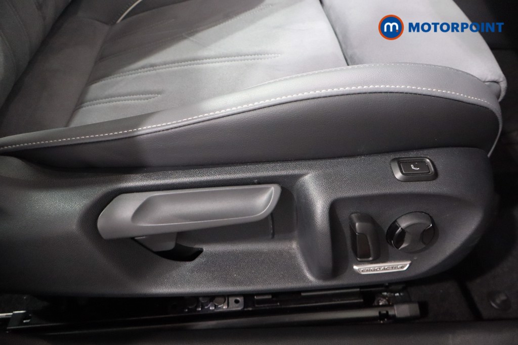 Used Volkswagen Passat 2025 for sale - 77013802: Photo 29