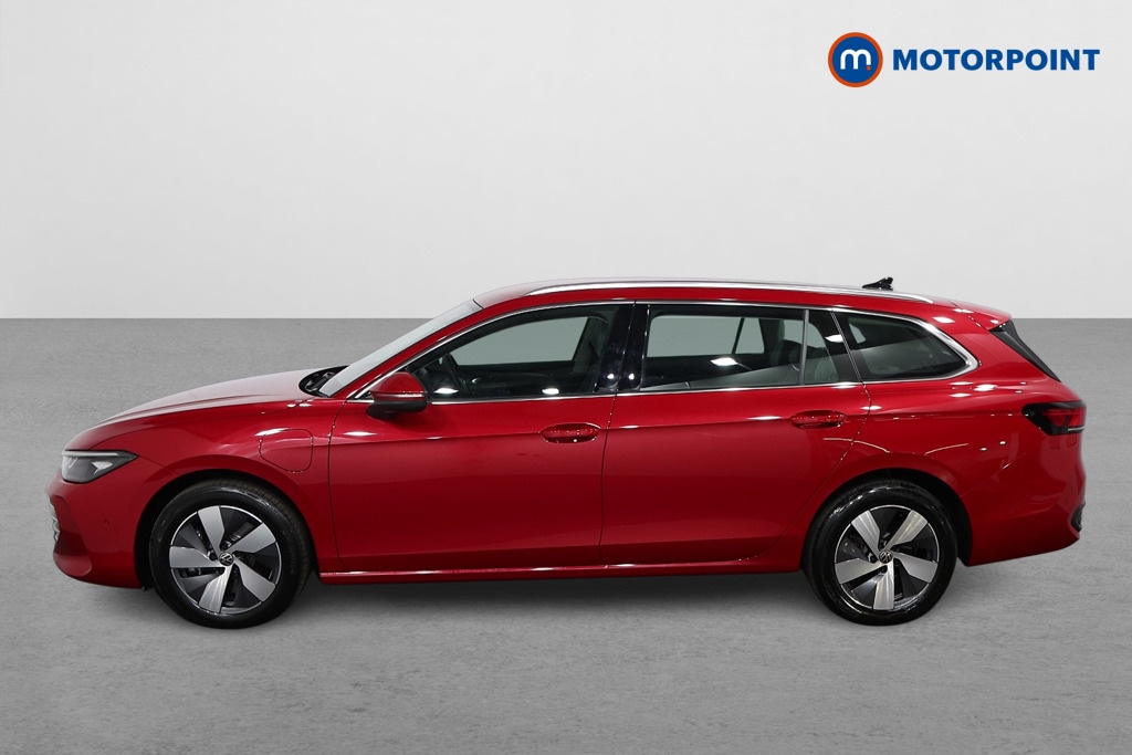 Used Volkswagen Passat 2025 for sale - 77013802: Photo 4