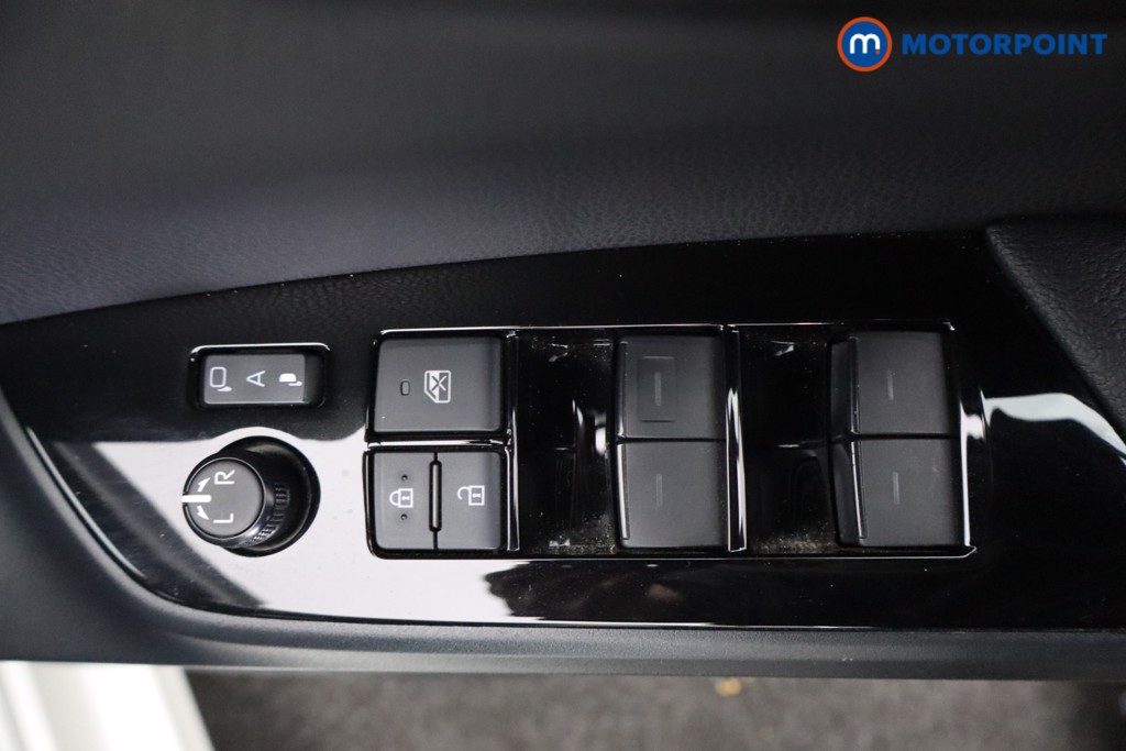 Used Toyota Prius 2019 for sale - 76719687: Photo 19