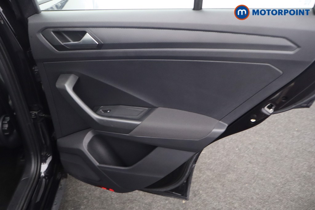 Used Volkswagen T-Roc 2023 for sale - 78187497: Photo 23