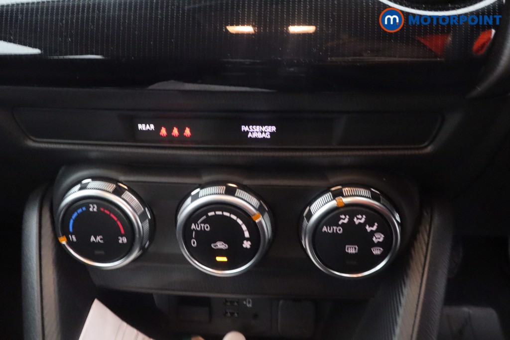 Used Mazda Mazda2 2024 for sale - 77393989: Photo 15