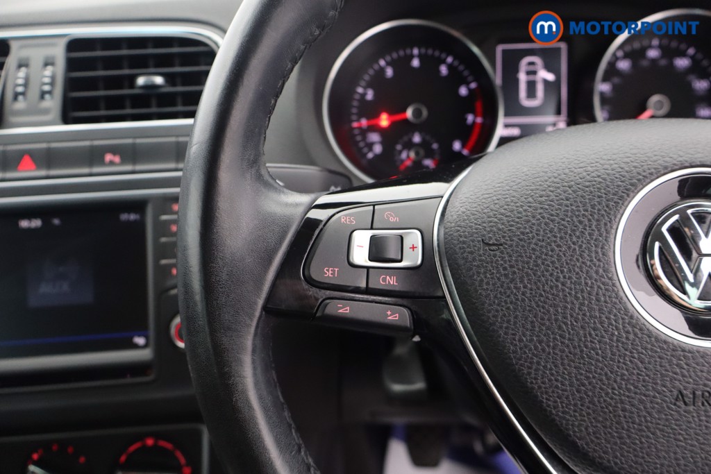 Used Volkswagen Polo 2016 for sale - 76557655: Photo 11