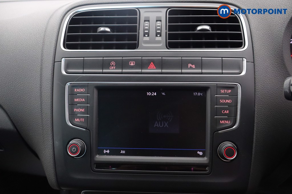 Used Volkswagen Polo 2016 for sale - 76557655: Photo 14