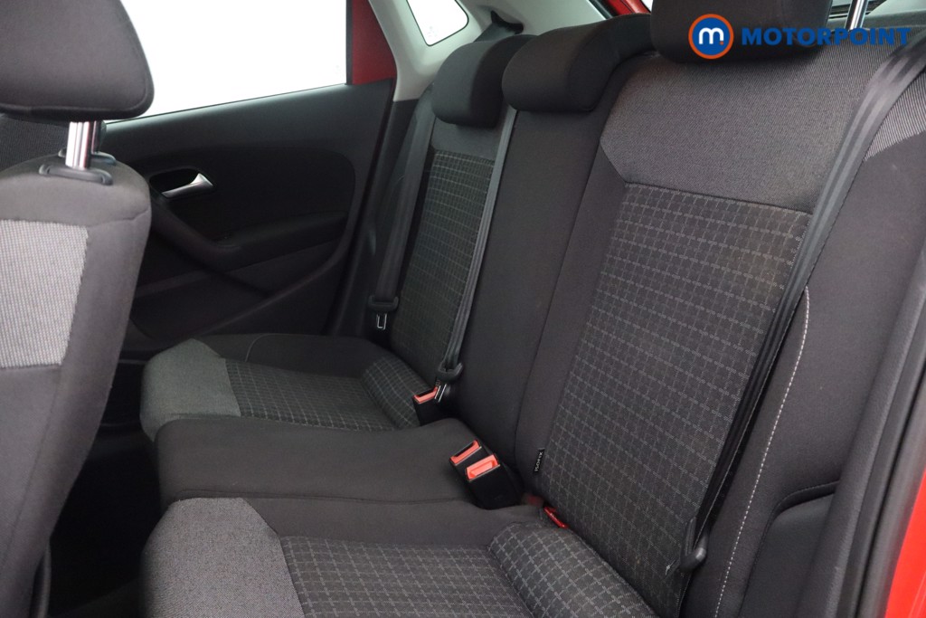 Used Volkswagen Polo 2016 for sale - 76557655: Photo 25