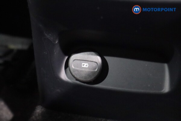 Used Volvo XC40 2021 for sale - 76244919: Photo 21