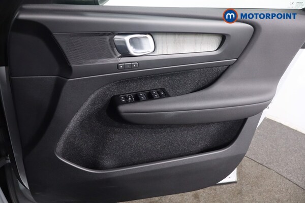 Used Volvo XC40 2021 for sale - 76244919: Photo 31
