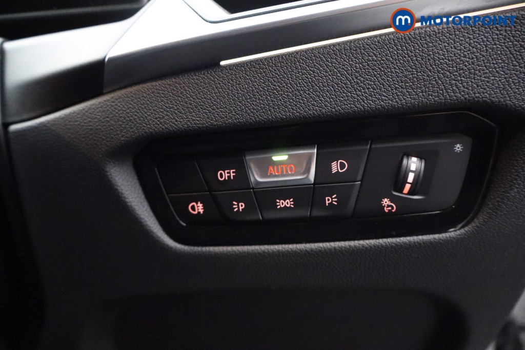 Used BMW 3 Series 2024 for sale - 77002190: Photo 23