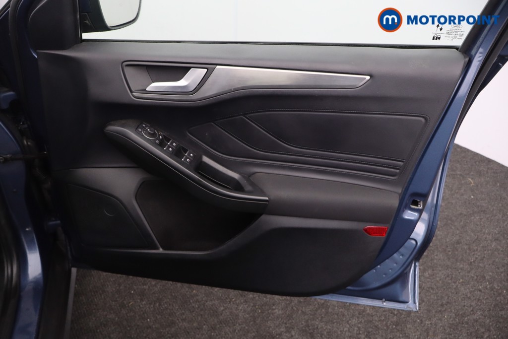 Used Ford Focus 2023 for sale - 78081757: Photo 29