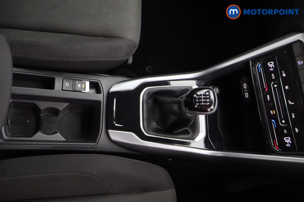 Used Volkswagen T-Roc for sale - 78106940: Photo 16