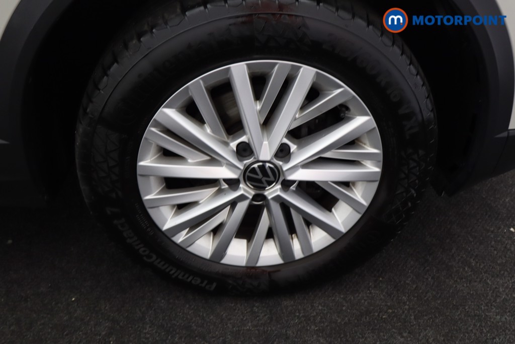 Used Volkswagen T-Roc for sale - 78106940: Photo 31