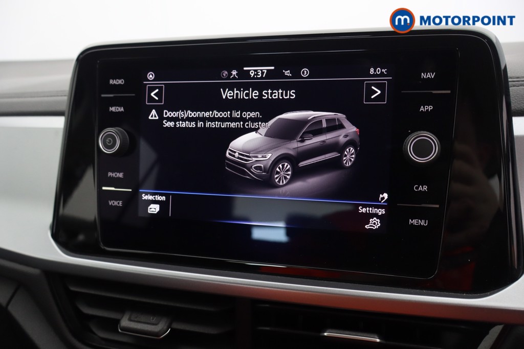 Used Volkswagen T-Roc for sale - 78106940: Photo 35