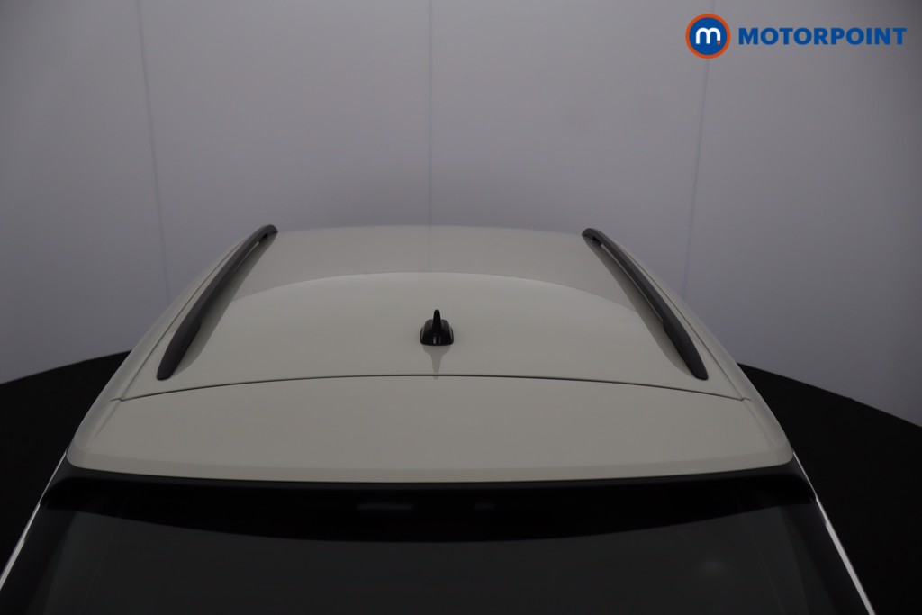 Used Volkswagen T-Roc for sale - 78106940: Photo 44