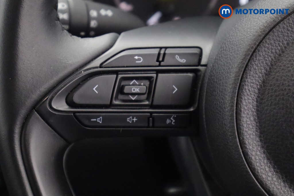 Used Toyota Yaris 2024 for sale - 78081900: Photo 15