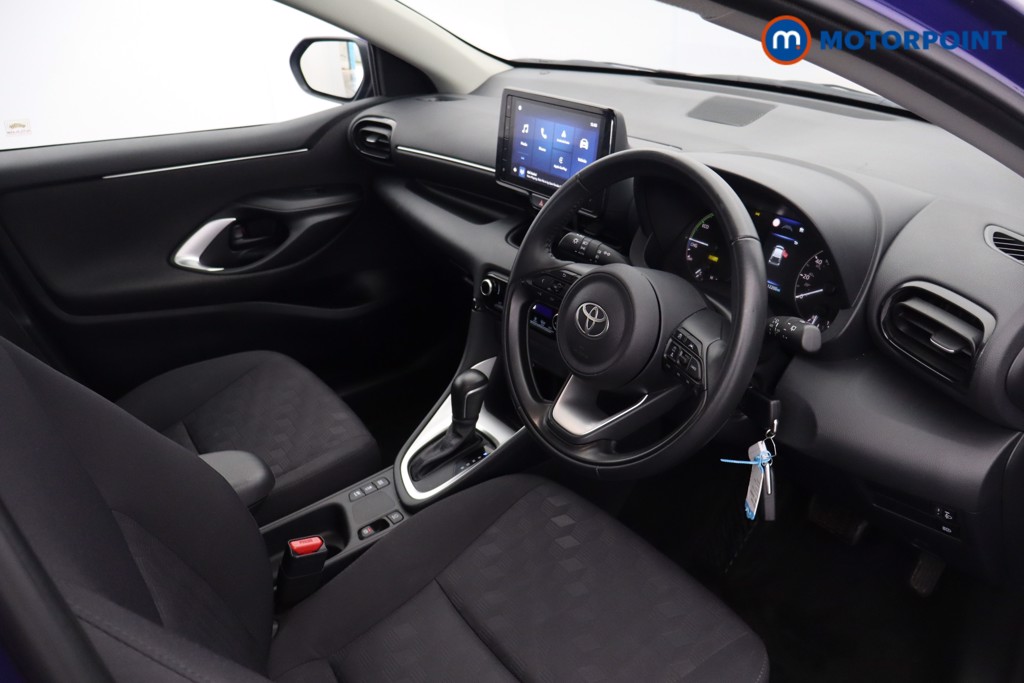 Used Toyota Yaris 2024 for sale - 78081900: Photo 21