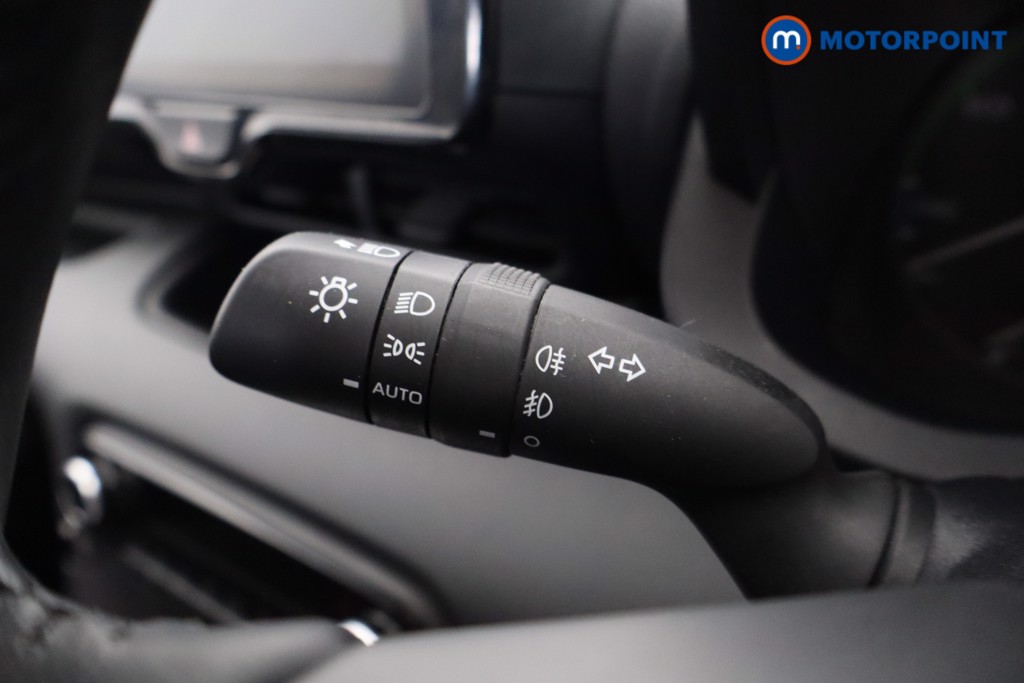 Used Toyota Yaris 2024 for sale - 78081900: Photo 24