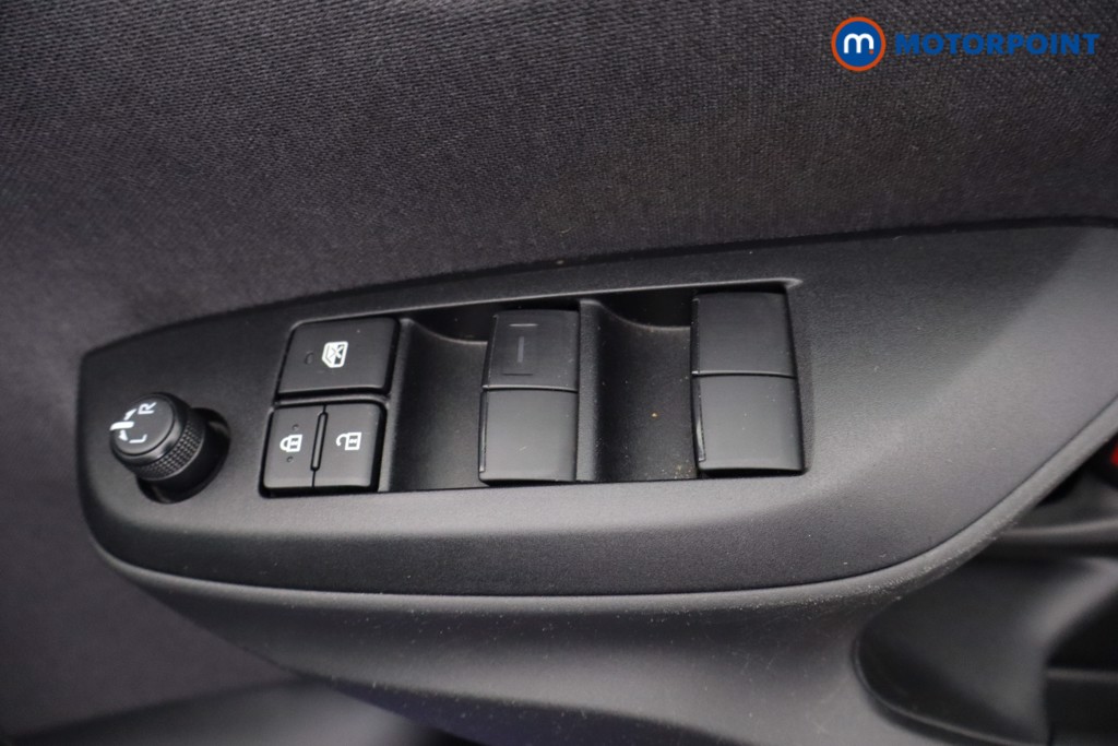 Used Toyota Yaris 2024 for sale - 78081900: Photo 30