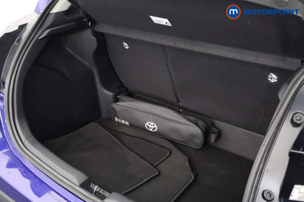 Used Toyota Yaris 2024 for sale - 78081900: Photo 46